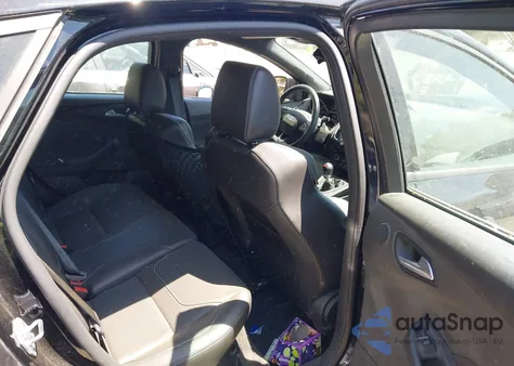 2018 Ford Focus St St из США, поврежденный, VIN 1FADP3L91JL329210